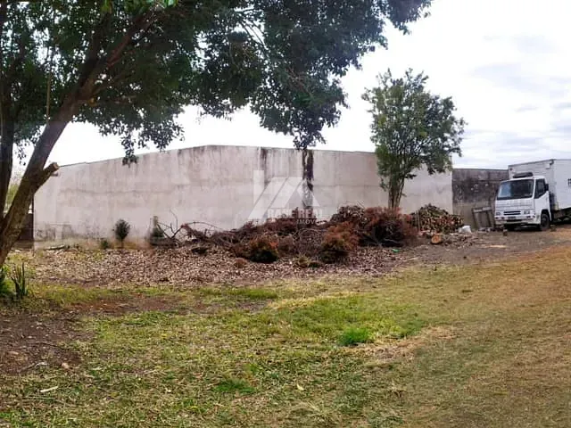 Terreno com 400m², à venda, no bairro Dos Estados em Guarapuava