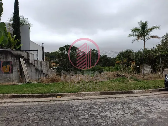 Terreno com 939m², à venda, no bairro Chácara das Paineiras em Carapicuíba