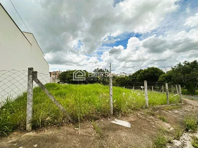 Terreno com 333m², à venda, no bairro Jardim Boer II em Americana