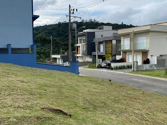 Terreno com 125m², à venda, no bairro Sítio Boa Vista em Cotia