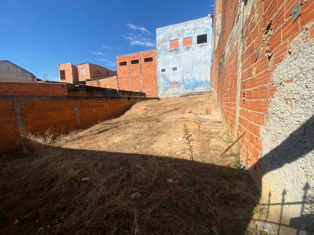Terreno com 126m², à venda, no bairro Residencial Colina das Nascentes em Campinas