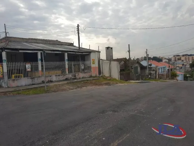 Terreno à venda, no bairro Barreirinha em Curitiba