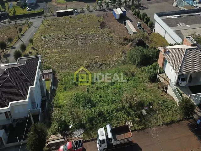 Terreno com 450m², à venda, no bairro São Cristóvão em Concórdia