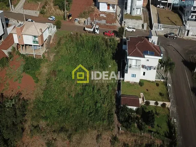 Terreno com 450m², à venda, no bairro São Cristóvão em Concórdia