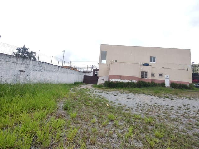 Terreno com 4352m², para alugar, no bairro Alves Dias em São Bernardo do Campo