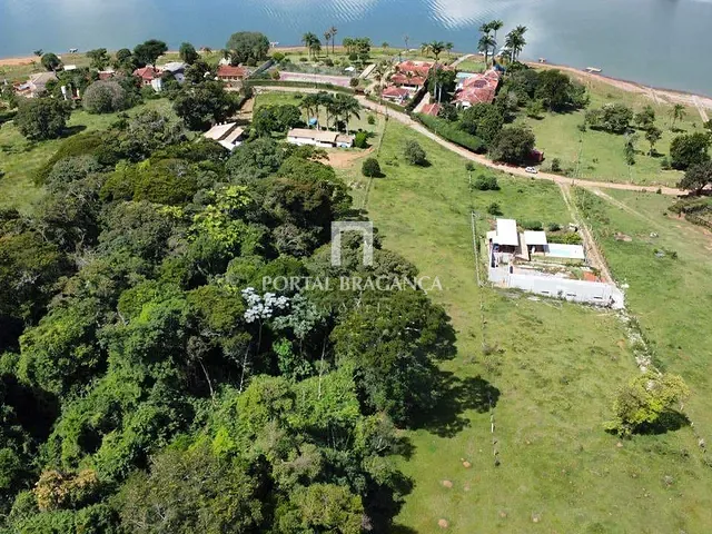 Terreno com 8000m², à venda, no bairro Serrinha em Bragança Paulista