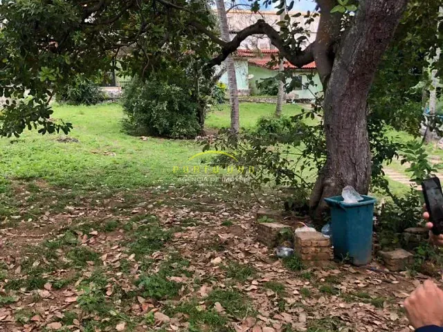 Terreno com 2690m², à venda, no bairro Pituaçu em Salvador