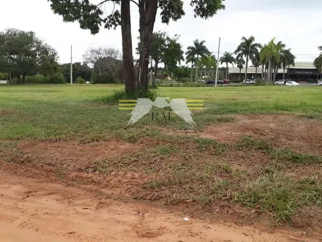 Terreno com 420m², à venda, no bairro Centro em Pardinho