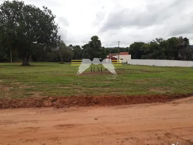 Terreno com 420m², à venda, no bairro Centro em Pardinho