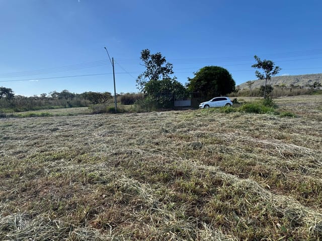 Terreno com 403m², à venda, no bairro Portal do Rio Quente em Rio Quente