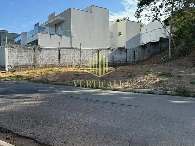 Terreno com 500m², à venda, no bairro Santa Rosa em Cuiabá