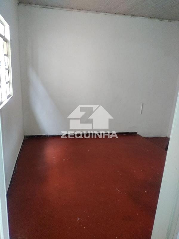 Casa à venda com 1 quarto, 10m² - Foto 3