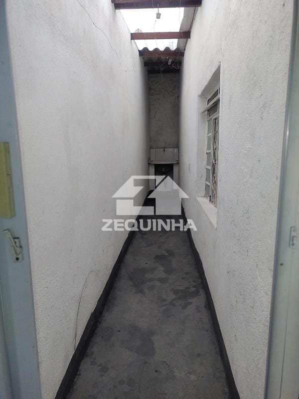 Casa à venda com 1 quarto, 10m² - Foto 13