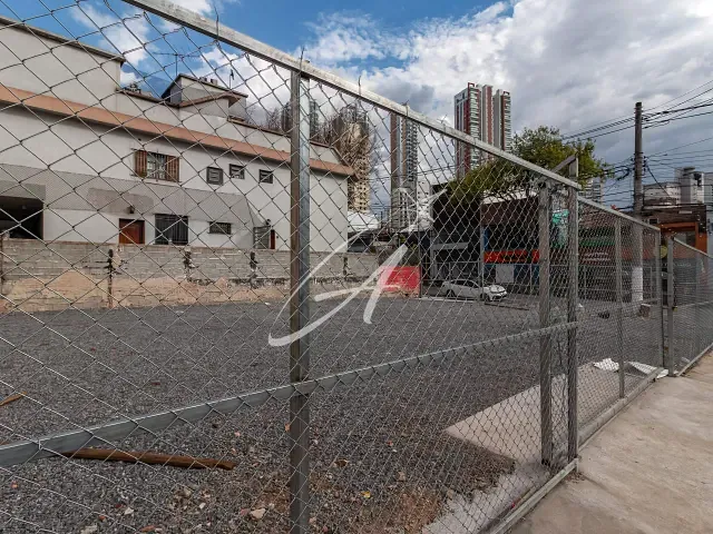 Terreno com 608m², para alugar, no bairro Tatuapé em São Paulo