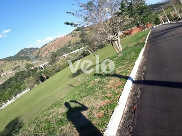 Terreno com 2000m², à venda, no bairro Chácara São Félix em Taubaté