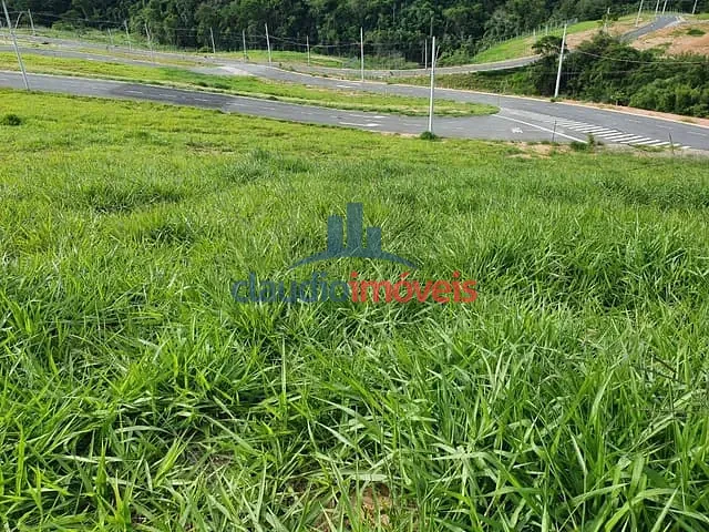 Terreno à venda, no bairro Casa de Pedra em Volta Redonda