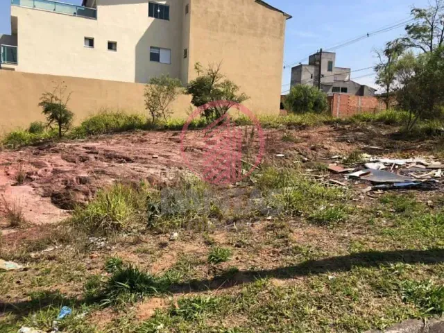 Terreno com 238m², à venda, no bairro Jardim Veloso em Carapicuíba