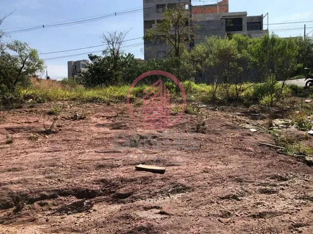 Terreno com 238m², à venda, no bairro Jardim Veloso em Carapicuíba