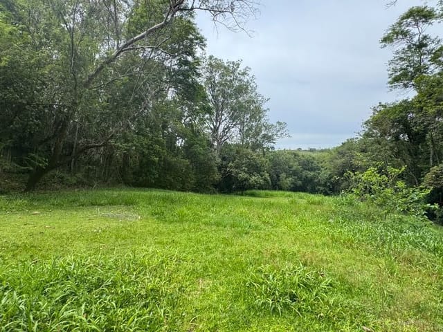 Terreno com 2560m², à venda, no bairro Nova Araçoiaba em Araçoiaba da Serra