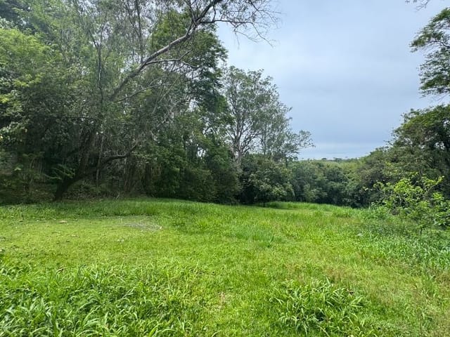Terreno com 2560m², à venda, no bairro Nova Araçoiaba em Araçoiaba da Serra