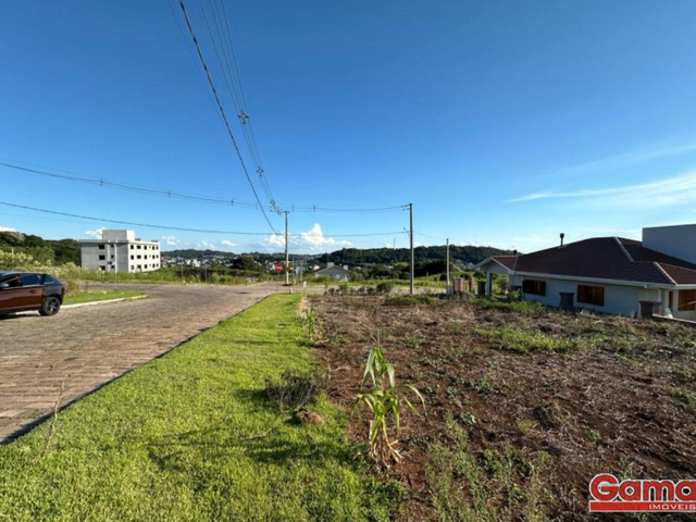 Terreno com 374m², à venda, no bairro Loteamento Jubelino Frison em Nova Prata