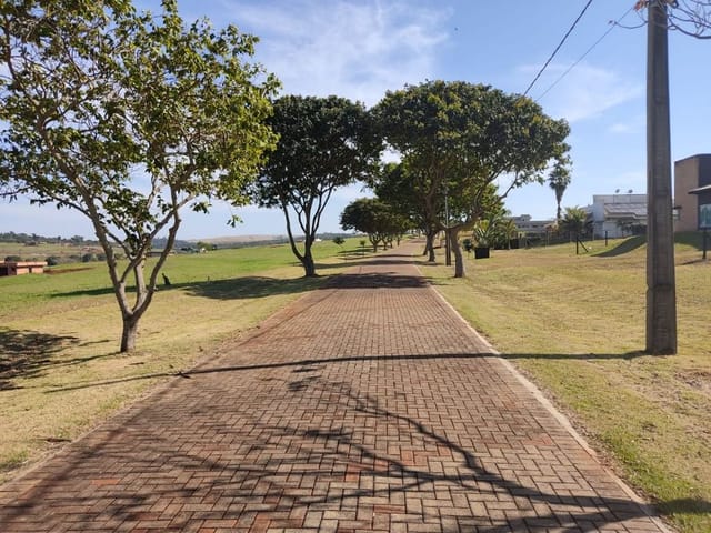 Terreno com 1503m², à venda, no bairro Rodovia em Sertanópolis