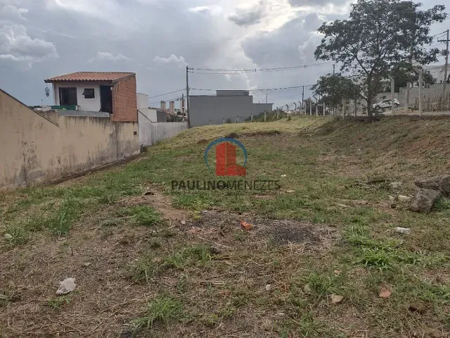 Terreno com 358m², à venda, no bairro Jardim Maria Helena em Nova Odessa