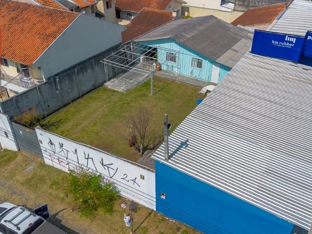 Terreno à venda, no bairro Barreirinha em Curitiba