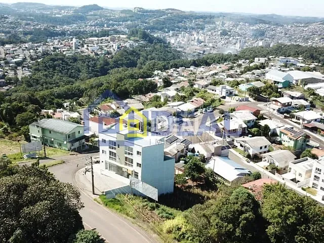 Terreno com 388m², à venda, no bairro Petrópolis em Concórdia