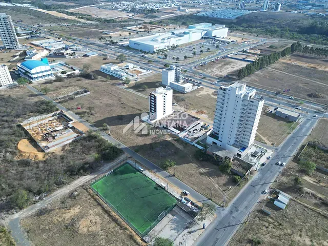 Terreno com 2052m², à venda, no bairro Candeias em Vitória da Conquista