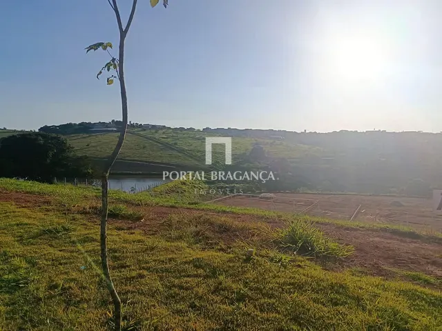 Terreno com 250m², à venda, no bairro Residencial Bella vita em Bragança Paulista