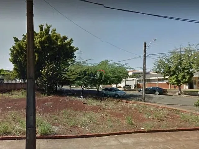 Terreno com 648m², à venda, no bairro São Francisco em Ibiporã