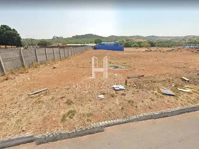 Terreno com 1035m², à venda, no bairro Jardim Floresta em Trindade