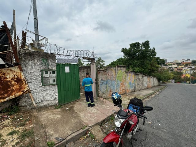 Terreno com 500m², à venda, no bairro Floramar em Belo Horizonte