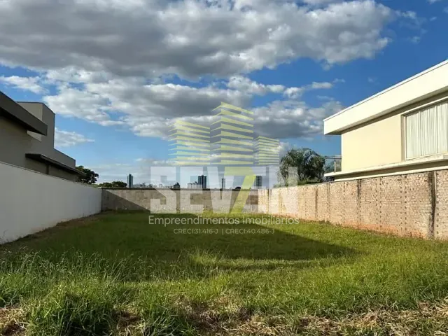 Terreno com 570m², à venda, no bairro Residencial Villa Lobos em Bauru
