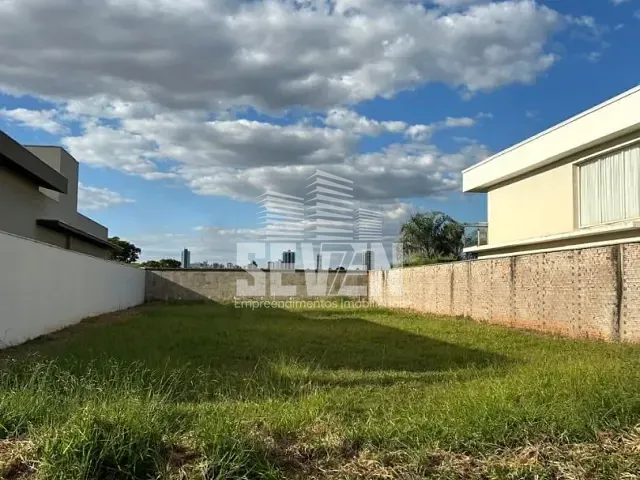 Terreno com 570m², à venda, no bairro Residencial Villa Lobos em Bauru