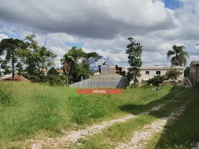 Terreno com 2000m², à venda, no bairro Tingui em Curitiba