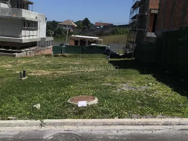 Terreno com 260m², à venda, no bairro Pilarzinho em Curitiba