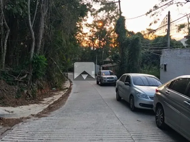Terreno com 360m², à venda, no bairro Engenho do Mato em Niterói