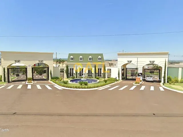 Terreno com 440m², à venda, no bairro Residencial Ville de France em Ourinhos