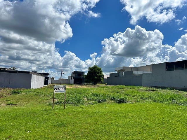 Foto do Casa - Terreno de 300 M2 à venda no Bom Jardim, Maringá, PR, Parte Central do Bairro | Benites & Gonzaga Imóveis