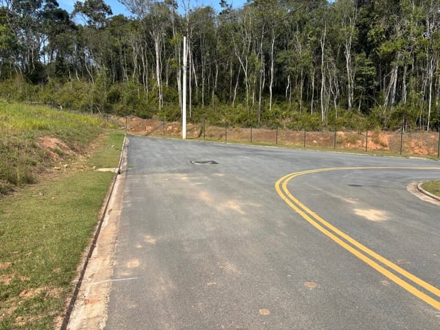 Terreno com 250m², à venda, no bairro Cézar de Souza em Mogi das Cruzes