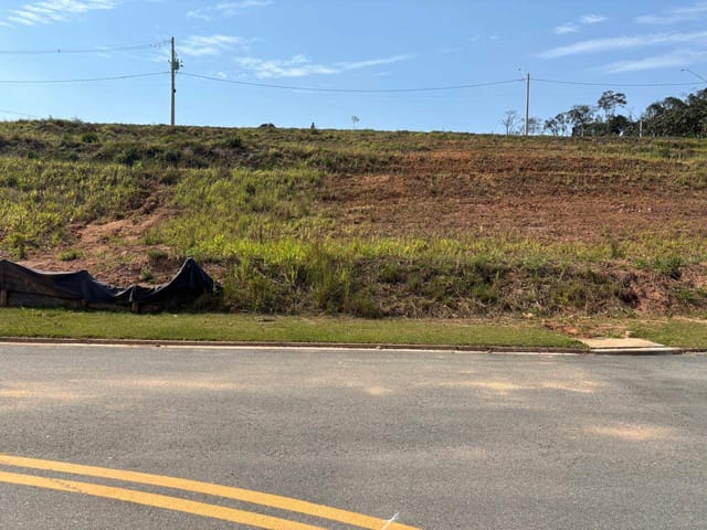 Terreno com 250m², à venda, no bairro Cézar de Souza em Mogi das Cruzes