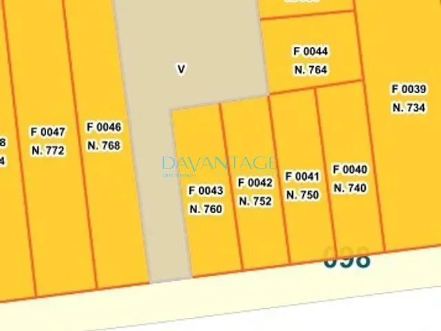 Terreno com 215m², à venda, no bairro Vila Anastácio em São Paulo