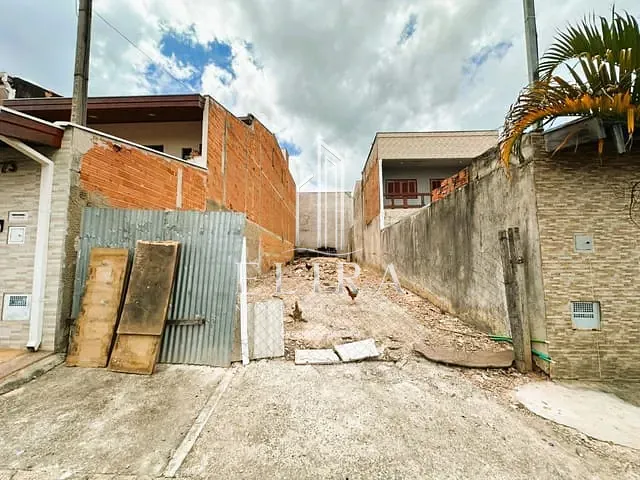 Terreno com 150m², à venda, no bairro Jardim Boer I em Americana