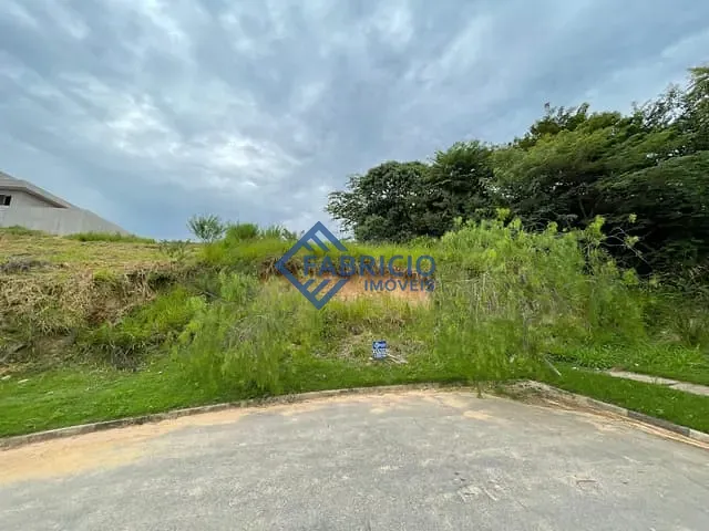 Terreno com 255m², à venda, no bairro Bosque em Vinhedo