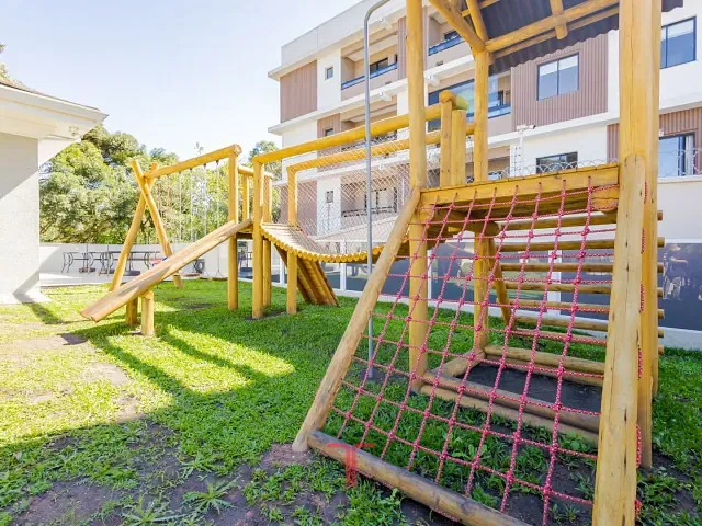 Terreno com 389m², à venda, no bairro Campo Comprido em Curitiba