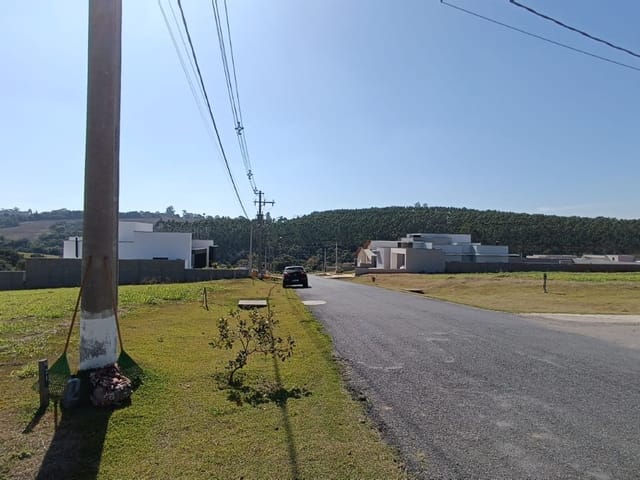Terreno com 1000m², à venda, no bairro Residencial Fazenda Alta Vista em Salto de Pirapora