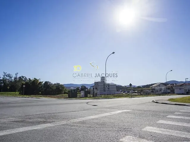 Terreno com 435m², à venda, no bairro Vila Becker em Santo Amaro da Imperatriz