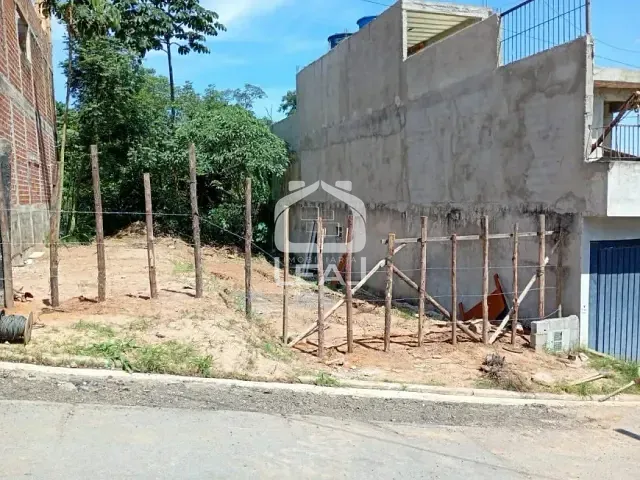 Terreno com 135m², à venda, no bairro Jardim São Francisco em Embu das Artes